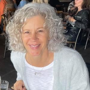 Meet your Posher, Lesley